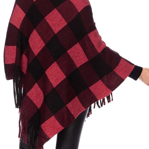 Plaid Poncho Sweater Fringe Hem Black/Cream - Picture 3 of 3